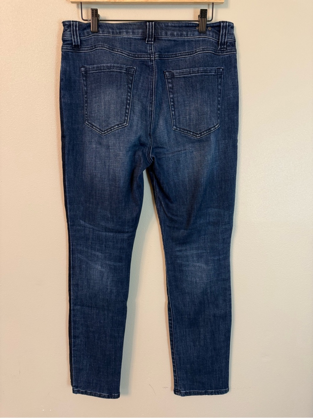 CAbi Straight Leg Tuxedo Stripe Jeans High-Rise Distressed Denim #3750 Size 8 - Picture 5 of 10